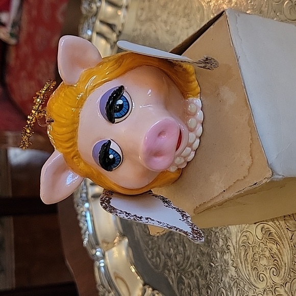 1970's Jim Henson Miss Piggy Ornament - Picture 3 of 7